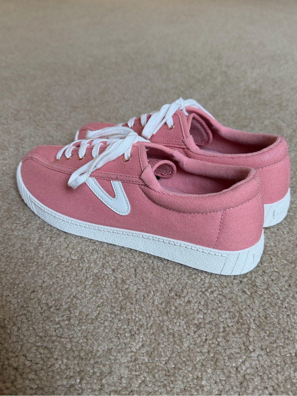 Tretorn Pink Canvas Women's Sneakers with White Accent - Picture 4 of 5